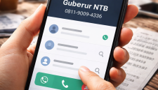 Foto: Ilustrasi tampilan kontak pejabat publik pada layar ponsel. Penyebaran nomor telepon kepala daerah memicu perdebatan soal batas keterbukaan informasi dan perlindungan data pribadi dalam pelayanan publik. (Ilustrasi/AI)