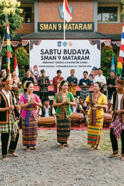 Semarakkan Sabtu Budaya, SMAN 9 Mataram Rawat Tradisi dan Karakter Siswa