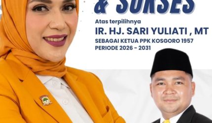 Ketua DPD Partai Golkar Kabupaten Dompu, Efan Limantika (kanan), menyampaikan ucapan selamat kepada Ir. Hj. Sari Yuliati, MT (kiri), yang terpilih sebagai Ketua PPK Kosgoro 1957 periode 2026–2031. (Foto: Istimewa)