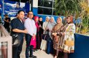 Foto: Kuasa hukum para jamaah Rusdiansyah, S.H., M.H. (kedua dari kiri) bersama para jamaah umrah yang menjadi korban dugaan penipuan PT ACW saat berada di gedung SPKT Polda Metro Jaya, Kamis (25/6/2026). Mereka resmi menempuh jalur hukum setelah somasi terkait biaya tambahan tiket kepulangan diabaikan pihak travel.(dok.istimewa)