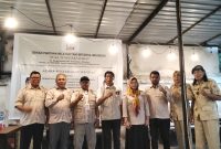Jajaran pengurus DPW TMI NTB dan DPD TMI Lombok Timur, Lombok Tengah, serta Lombok Barat berfoto bersama usai acara penyerahan mandat kepengurusan di Mataram, Senin (27/7/2026). Momentum ini menandai dimulainya penguatan struktur organisasi hingga tingkat desa guna mengawal kepentingan dan meningkatkan kesejahteraan petani di NTB. (Foto: JD27)