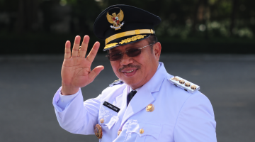 Foto : Bupati Lombok Barat, Lalu Ahmad Zaini
