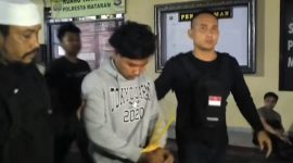 Foto: Terduga pelaku berinisial H (18) Ditangkap Polisi atas kasus pembunuhan mahasiswi Universitas Mataram (Unram), Nadya Dwi Ramadhany (NDR) (29/07/2026)