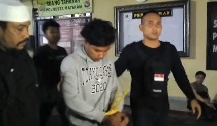 Foto: Terduga pelaku berinisial H (18) Ditangkap Polisi atas kasus pembunuhan mahasiswi Universitas Mataram (Unram), Nadya Dwi Ramadhany (NDR) (29/07/2026)