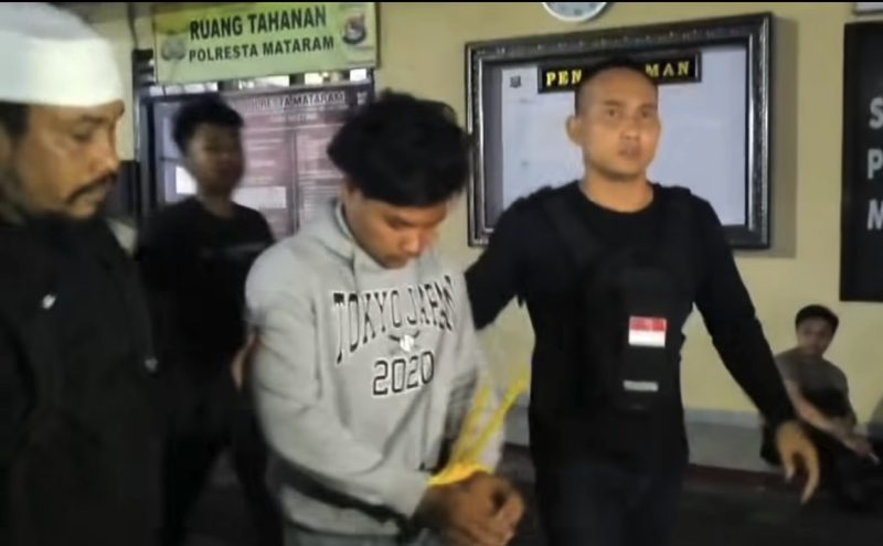 Foto: Terduga pelaku berinisial H (18) Ditangkap Polisi atas kasus pembunuhan mahasiswi Universitas Mataram (Unram), Nadya Dwi Ramadhany (NDR) (29/07/2026)