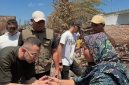 Foto: Raffi Ahmad dan The Dudas Minus One salurkan bantuan Rp1 miliar untuk warga terdampak kebakaran Rumah Adat Sade, Lombok Tengah.(JD09)
