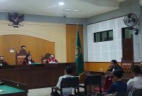 Foto: Suasana sidang pembacaan putusan terdakwa dugaan kasus gratifikasi DPRD NTB, Hamdan Kasim, di Pengadilan Tipikor Mataram, Rabu 5/8/2026.(JD09)