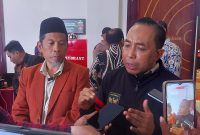 Foto: Anggota Komisi V DPR RI, Mori Hanafi memberikan keterangan kepada awak media mengenai penundaan target penyelesaian pembangunan Gedung DPRD NTB di Hotel Golden Palace, Mataram, Rabu,12/8/2026.(JD09)