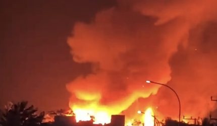 Foto : Kebakaran Kampung Adat Sade Lombok Tengah