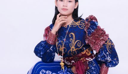Adelia Putri Yuspiani, pelajar berprestasi asal Kalimantan Timur yang mengukir berbagai prestasi nasional di bidang modeling, pariwisata, dan public speaking. (Foto: Dok. Istimewa)