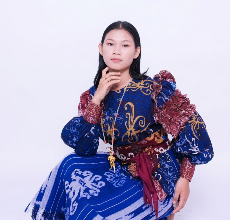 Adelia Putri Yuspiani, pelajar berprestasi asal Kalimantan Timur yang mengukir berbagai prestasi nasional di bidang modeling, pariwisata, dan public speaking. (Foto: Dok. Istimewa)