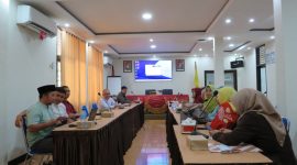 Foto: Narasumber menyampaikan materi dalam program 