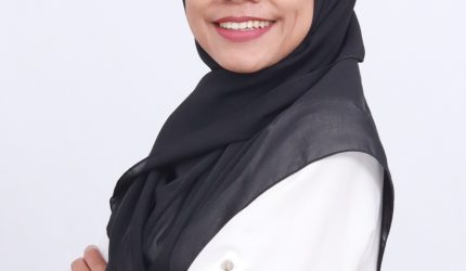 Foto: Yulia Paranoan, Mahasiswi Pascasarjana STIKOM InterStudi Jakarta.(Dok.Istimewa)
